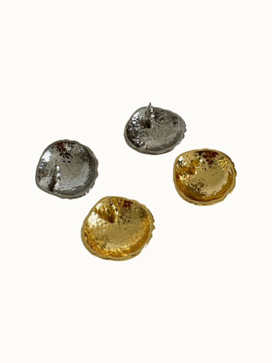 Shelline Studs