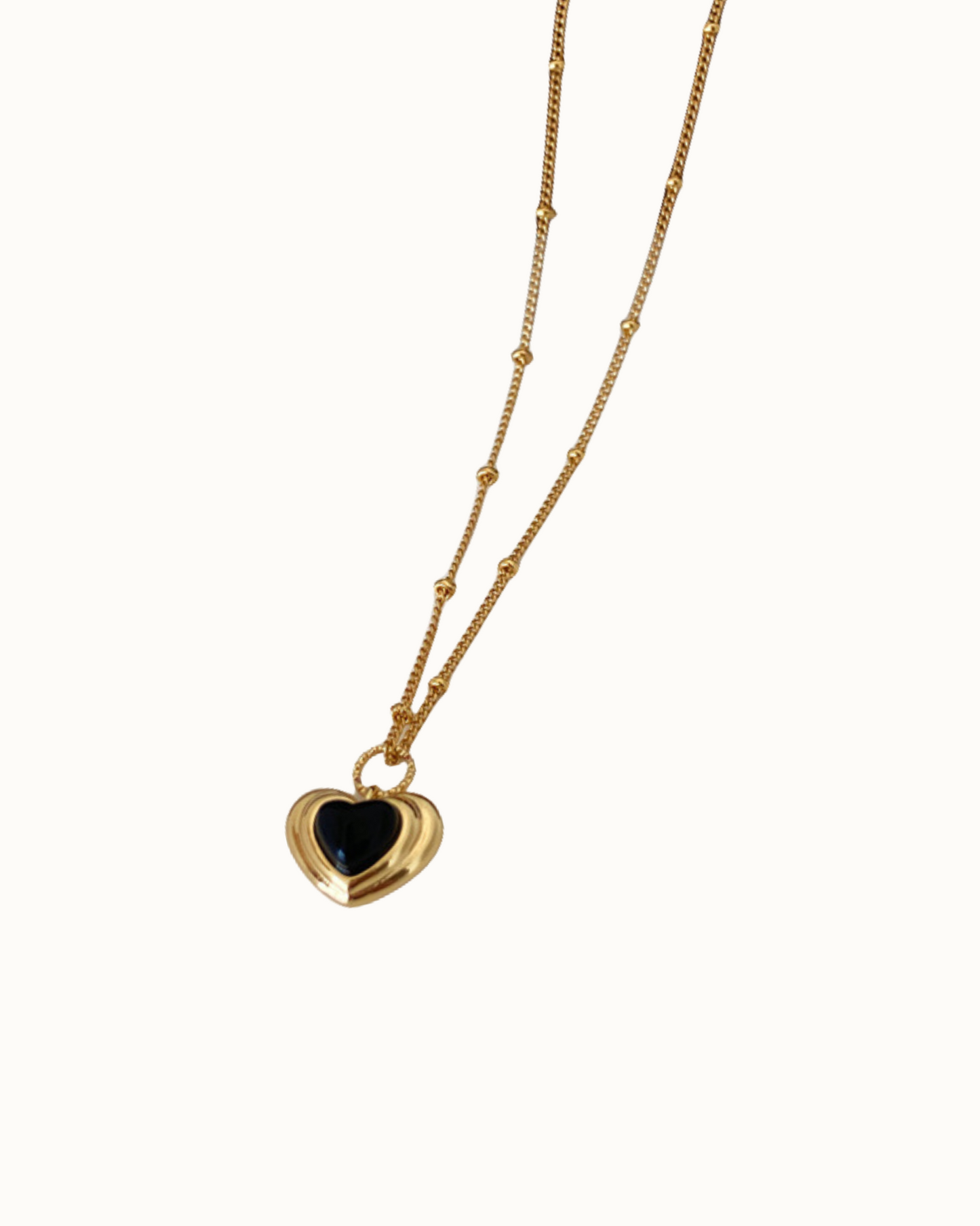 Amora Pendant Necklace | Necklace | 18k Gold Plated – Lunari Jewellery