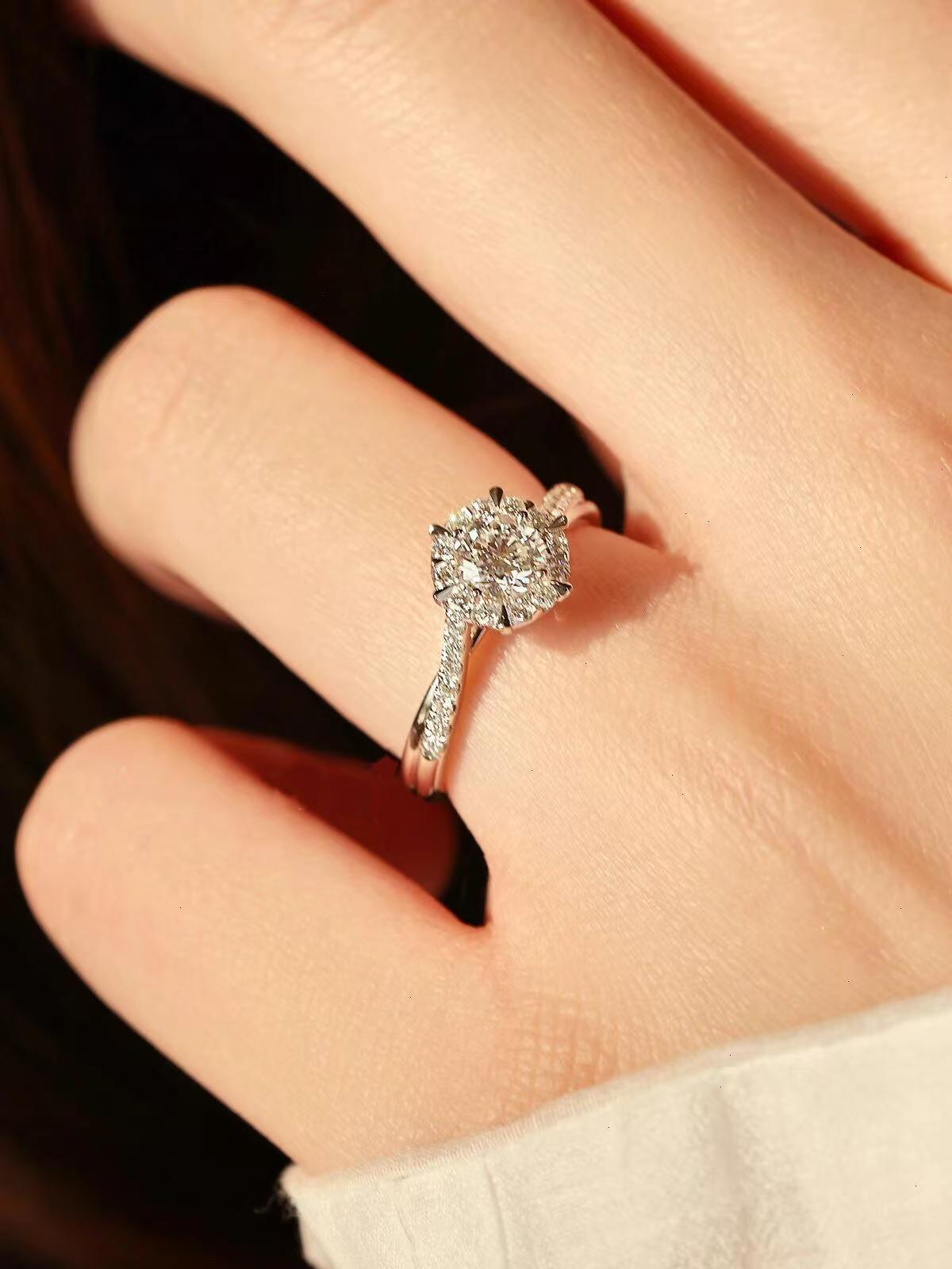 Moissanite Lumière Halo Ring