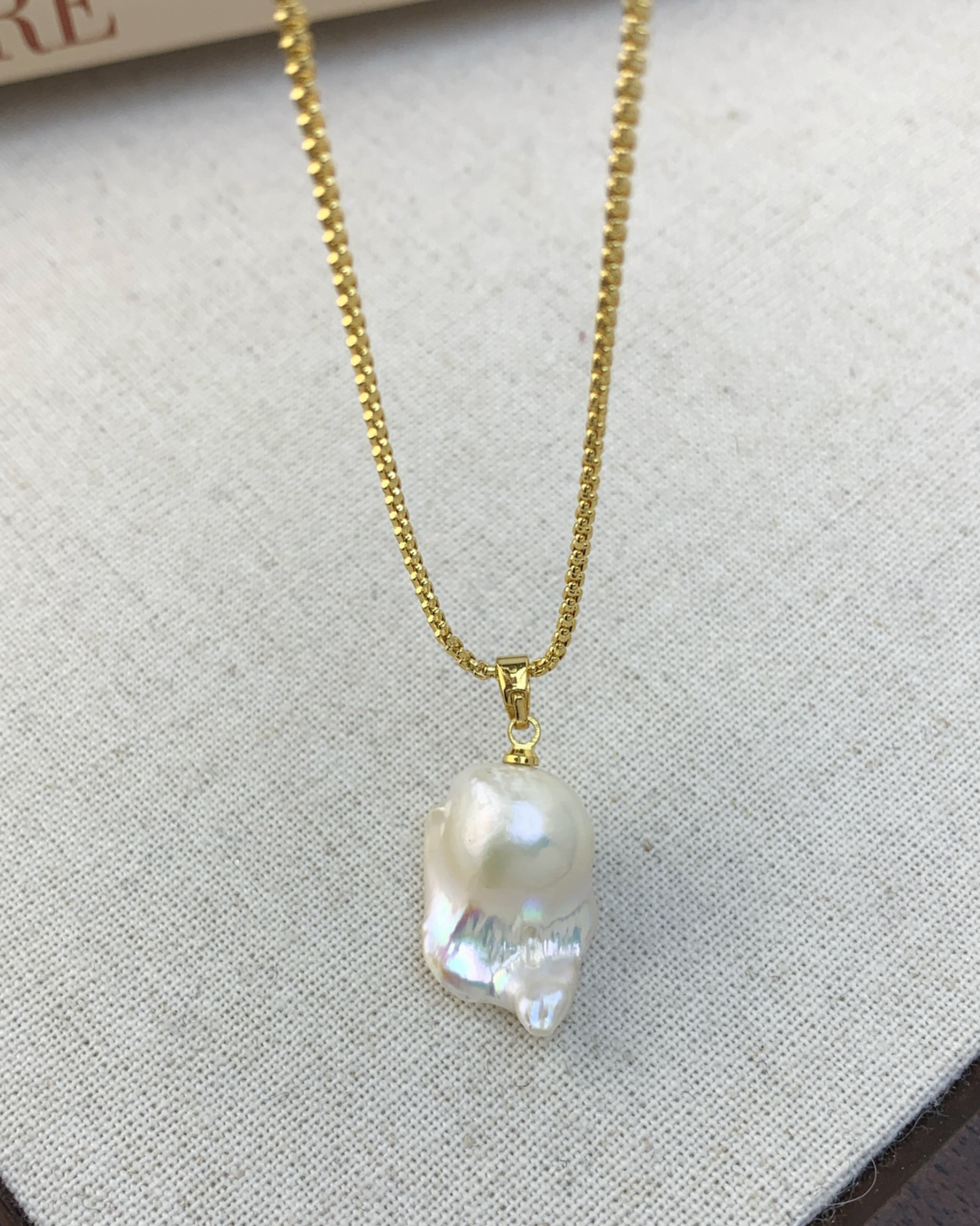 Solace Baroque Pendant Necklace | Necklace | Natural Pearl & 18k Gold – Lunari Jewellery