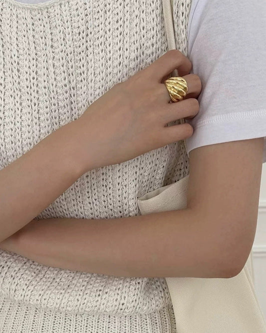 Ripple Crest Ring | Ring | S925 Sterling Silver โ Lunari Jewellery