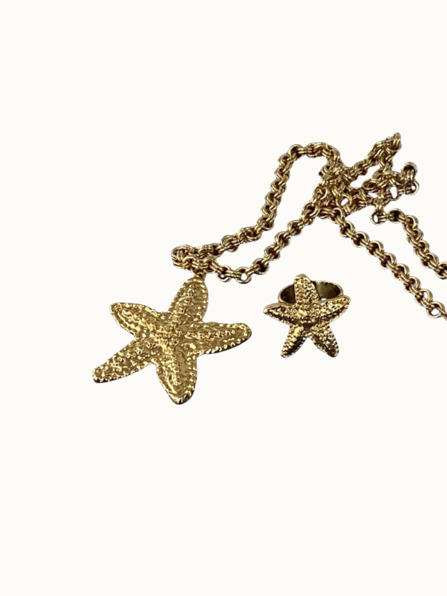 Aurelia Pendant Necklace