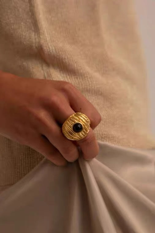Eclipse Dome Ring