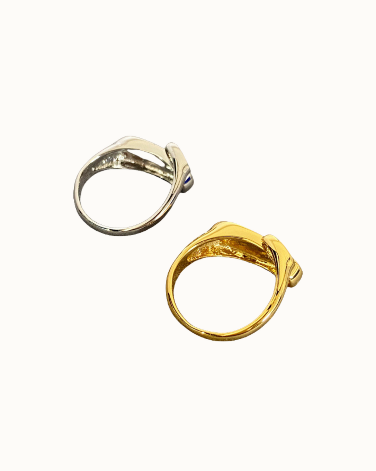 Echo Signet Ring