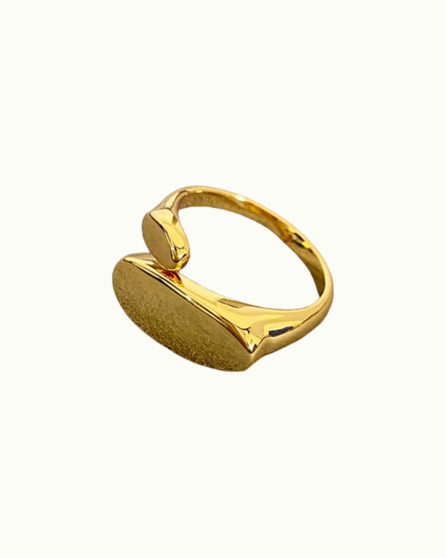Echo Signet Ring