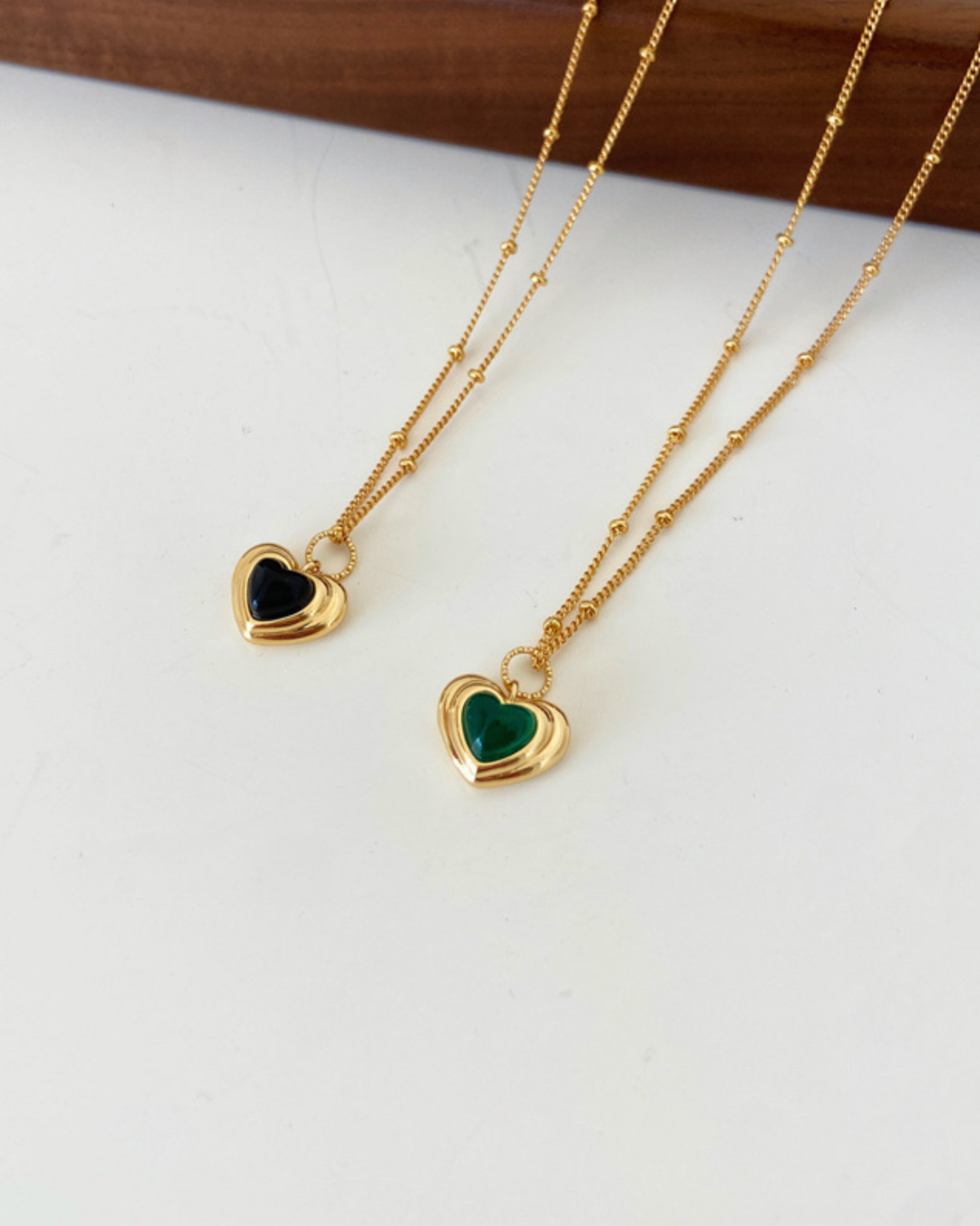 Amora Pendant Necklace | Necklace | 18k Gold Plated – Lunari Jewellery