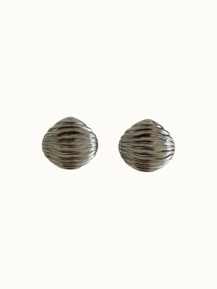 Shelline Studs