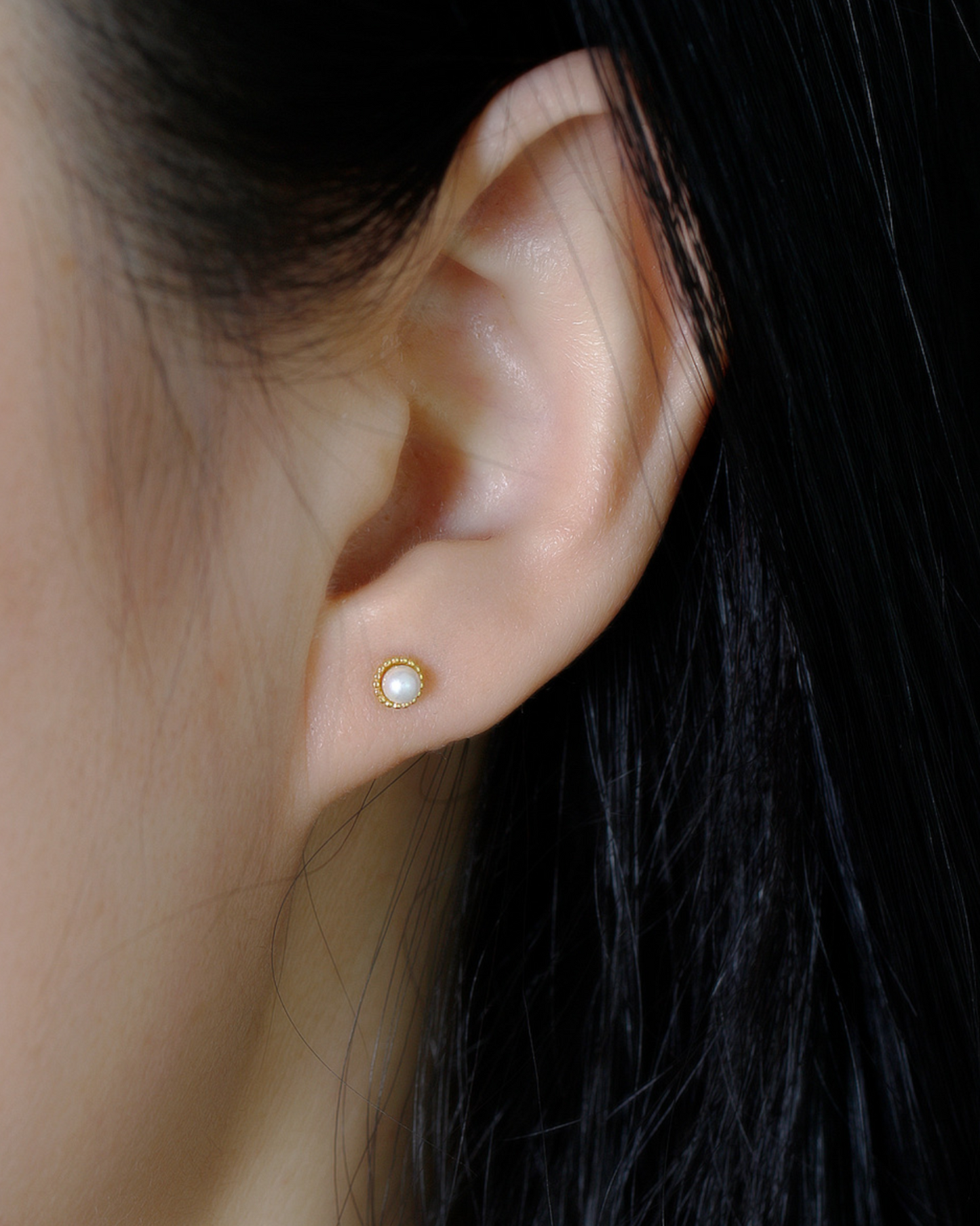 Halo Pearl Studs