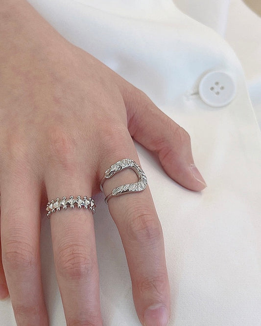 Molten Loop Ring | Ring | S925 Sterling Silver โ Lunari Jewellery