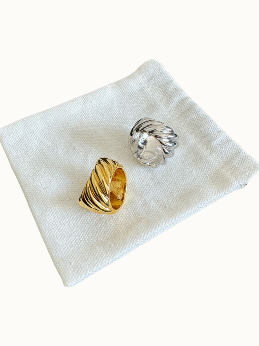 Ripple Crest Ring