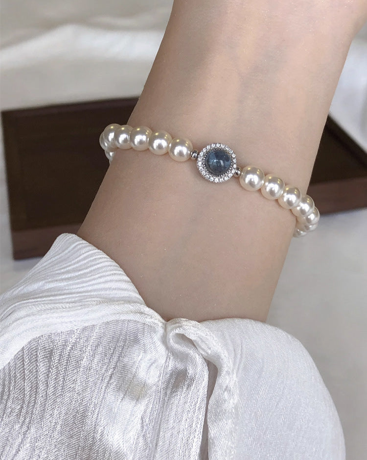 Moonlit Pearl Bracelet