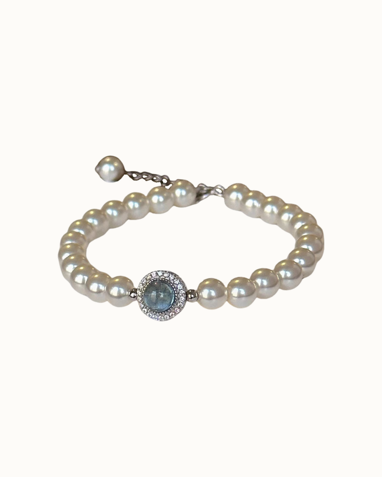 Moonlit Pearl Bracelet