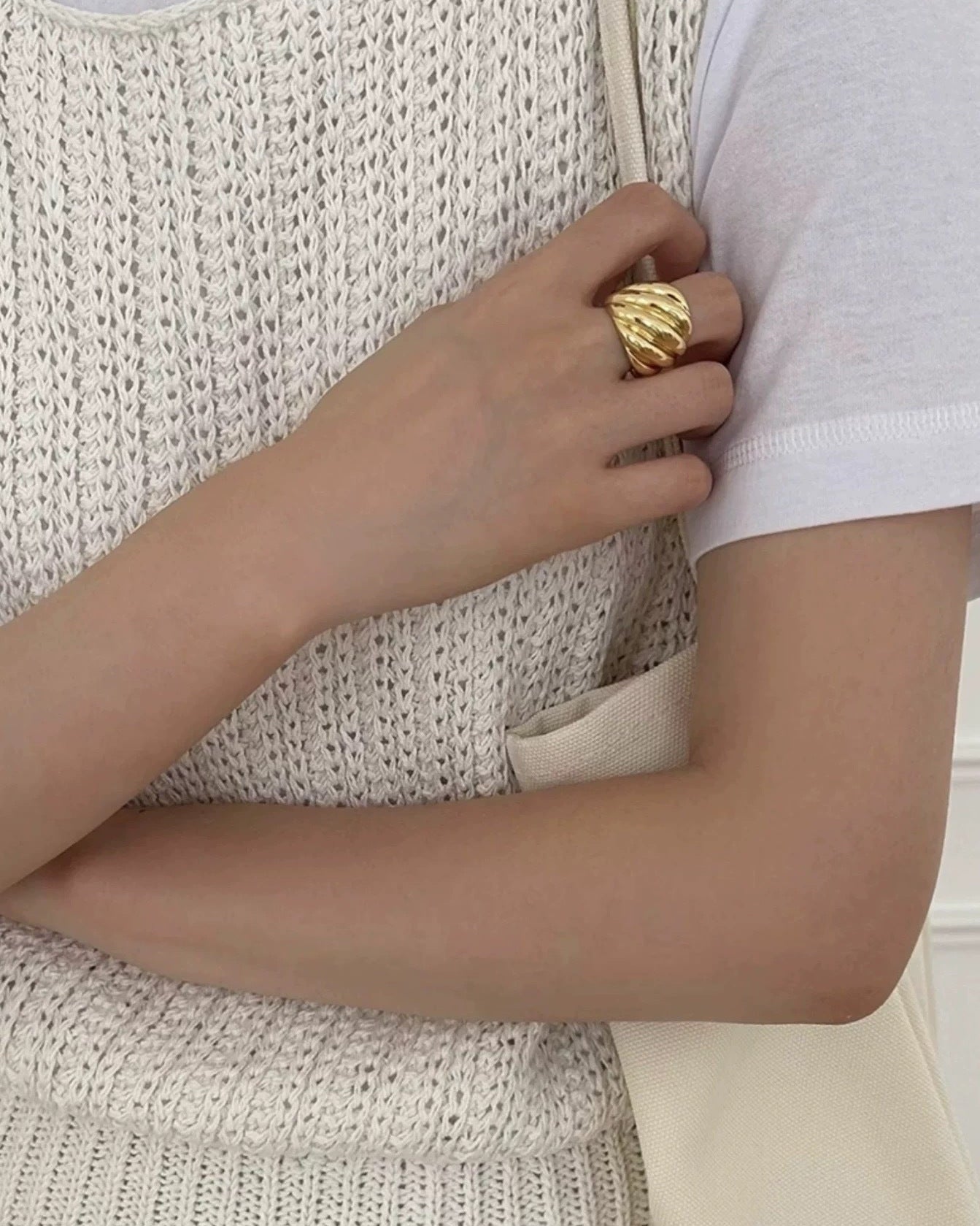 Ripple Crest Ring