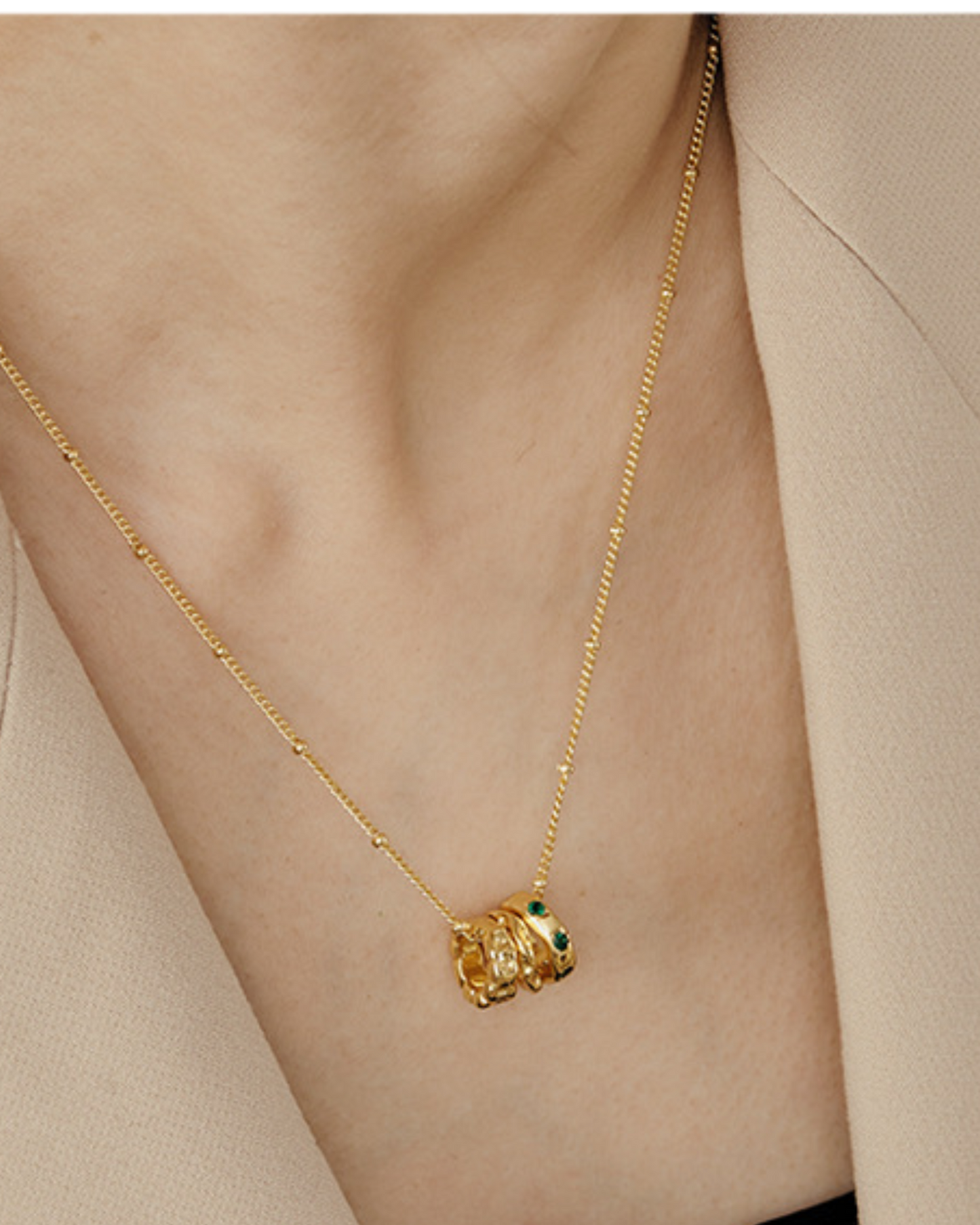 Emerald Glint Necklace