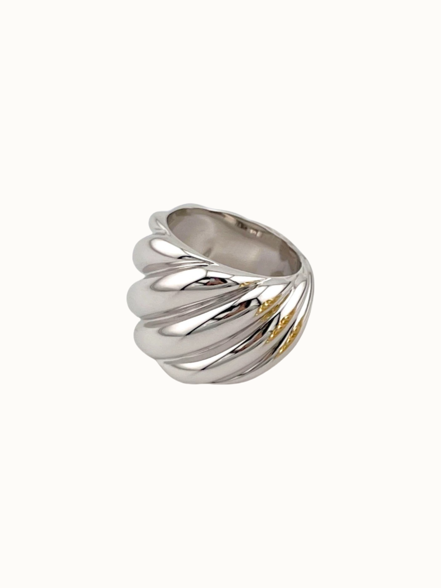 Ripple Crest Ring