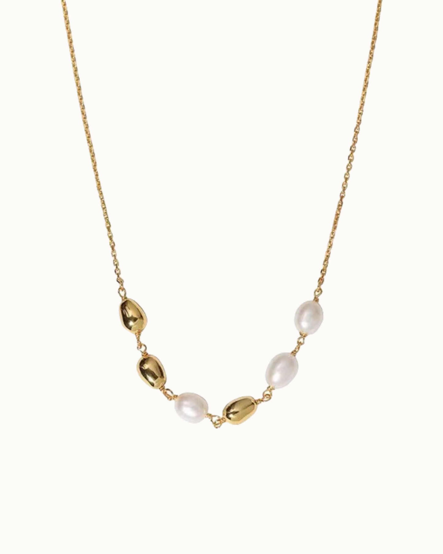 Naiya Pearl Necklace