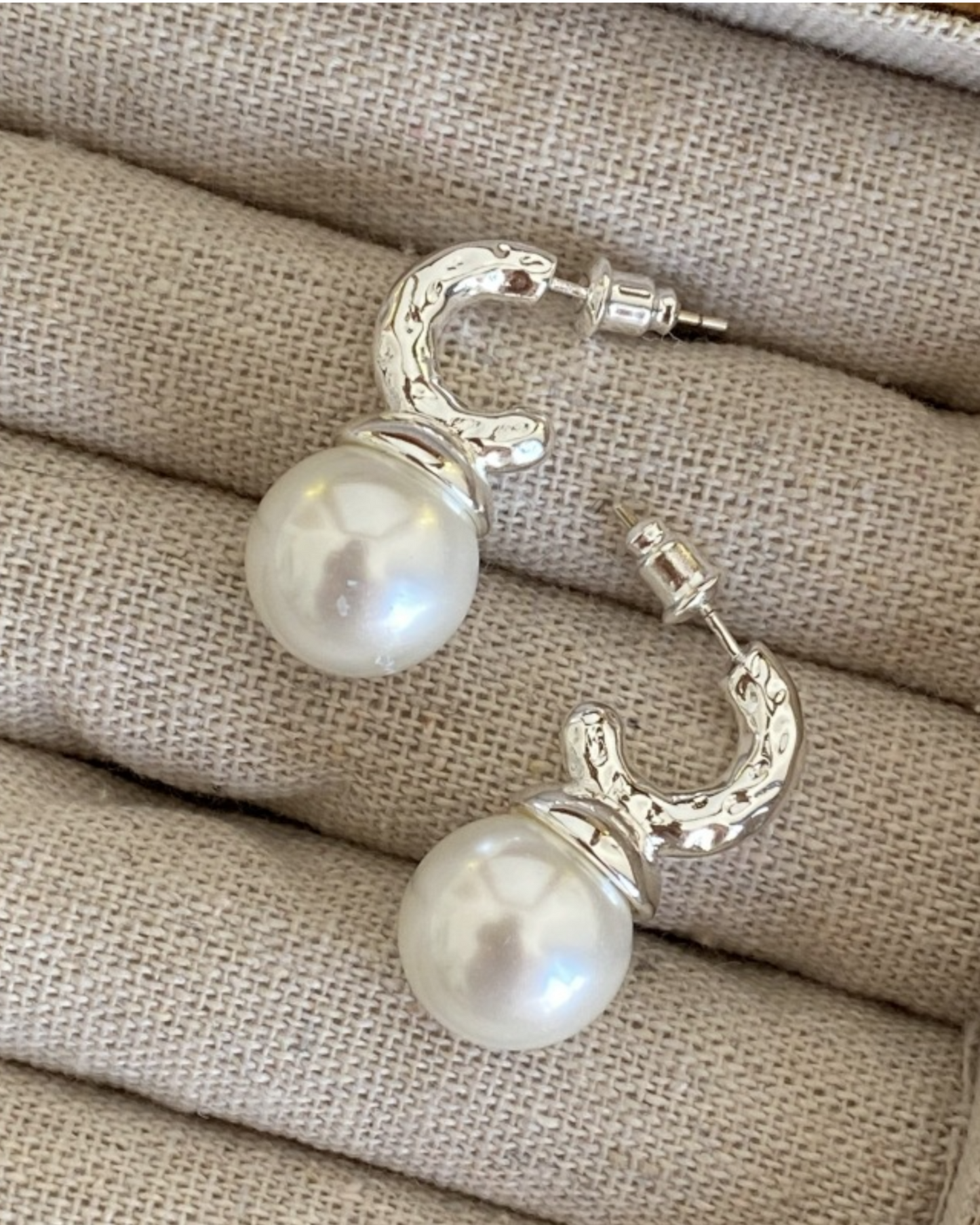 Cradle Pearl Huggies